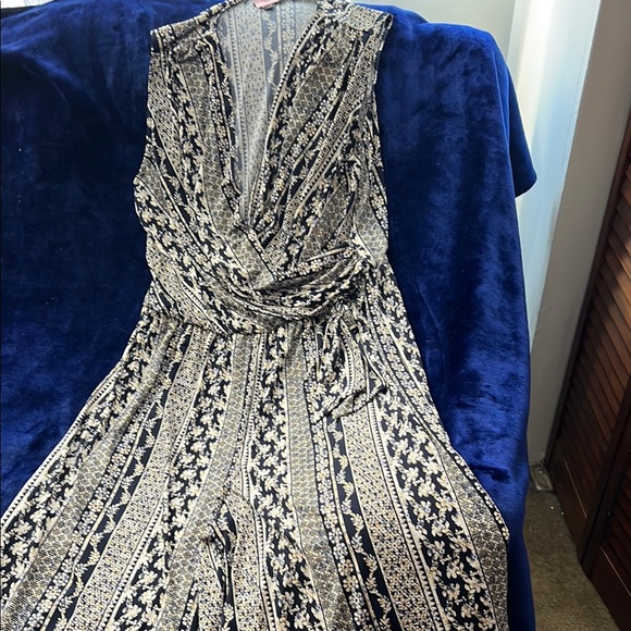 Connected Apparel Black and White Sheath Jumpsuit - Picture 2 of 5